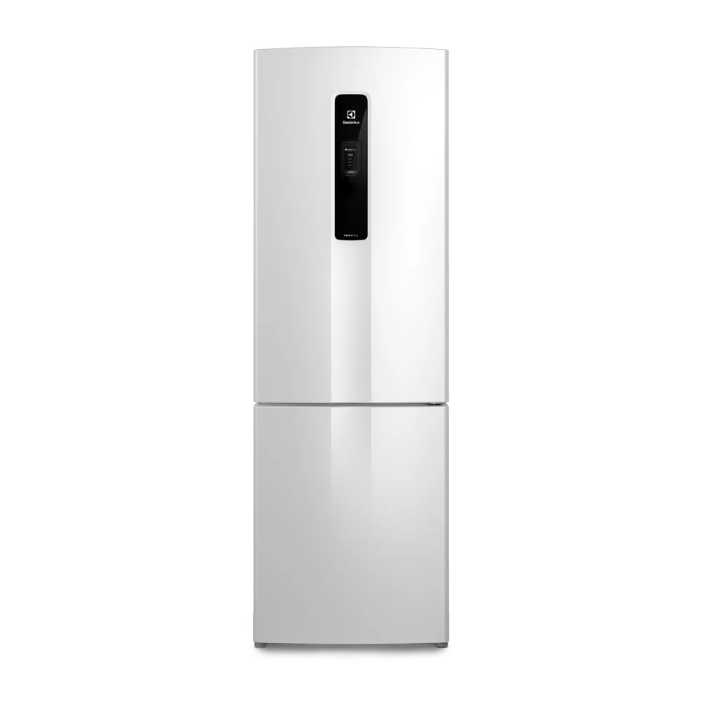 Foto frontal da geladeira Electrolux IB6, acabamento Branco