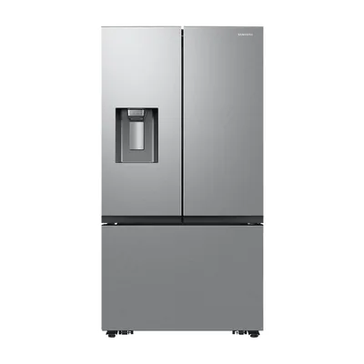 Foto frontal da geladeira Samsung RF27CG5410SR · 127 V ou 220 V