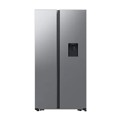 Foto frontal da geladeira Samsung RS57DG4100M9 · 127 V ou 220 V