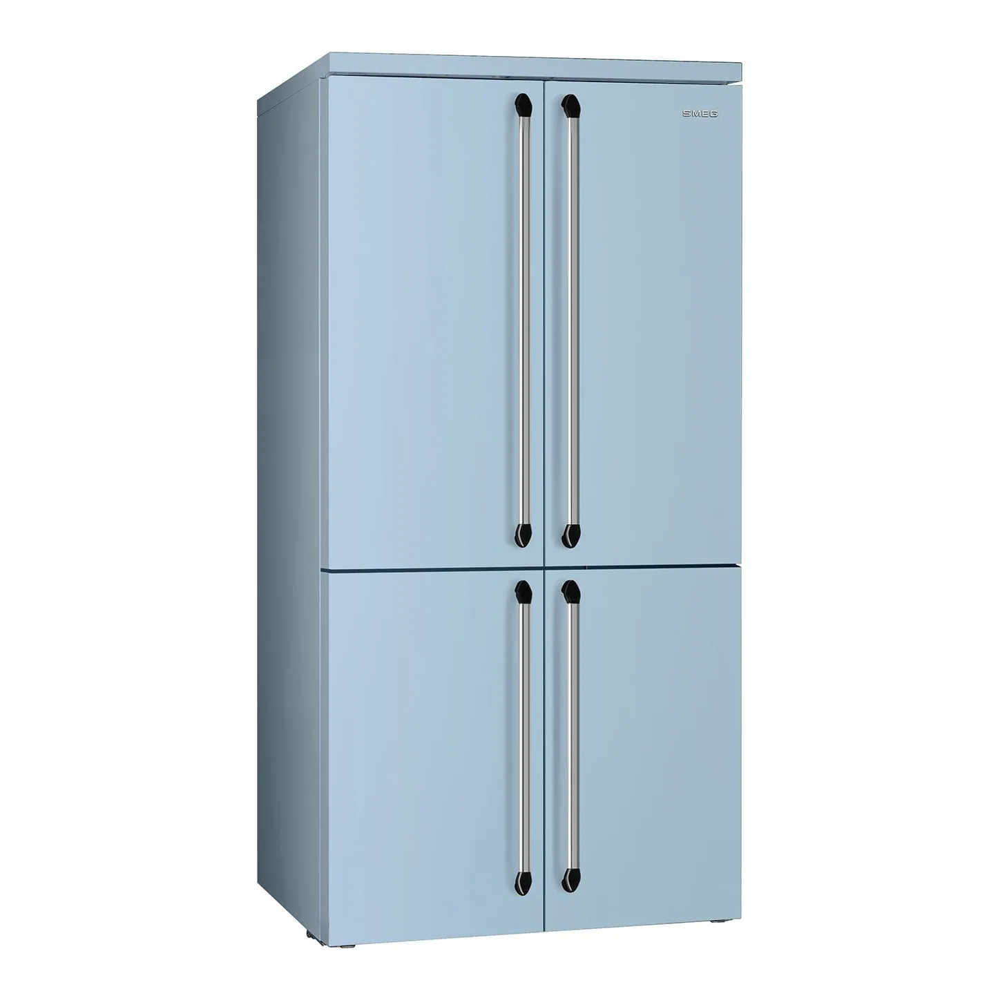 Foto frontal da geladeira Smeg FQ960, acabamento Azul pastel